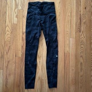 Lululemon sz 4 Fast and Free High-Rise Tight 28" Non-Reflective Brushed Nulux